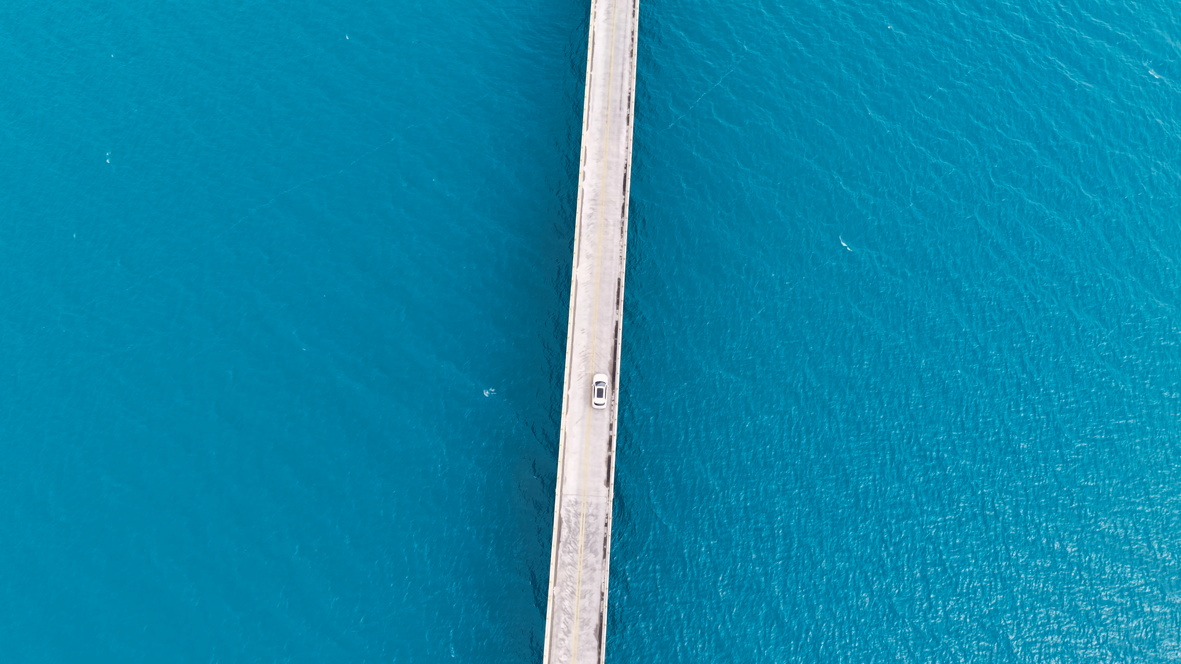 班迪尔蓝湖